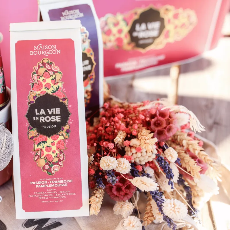 La Vie en Rose herbal tea