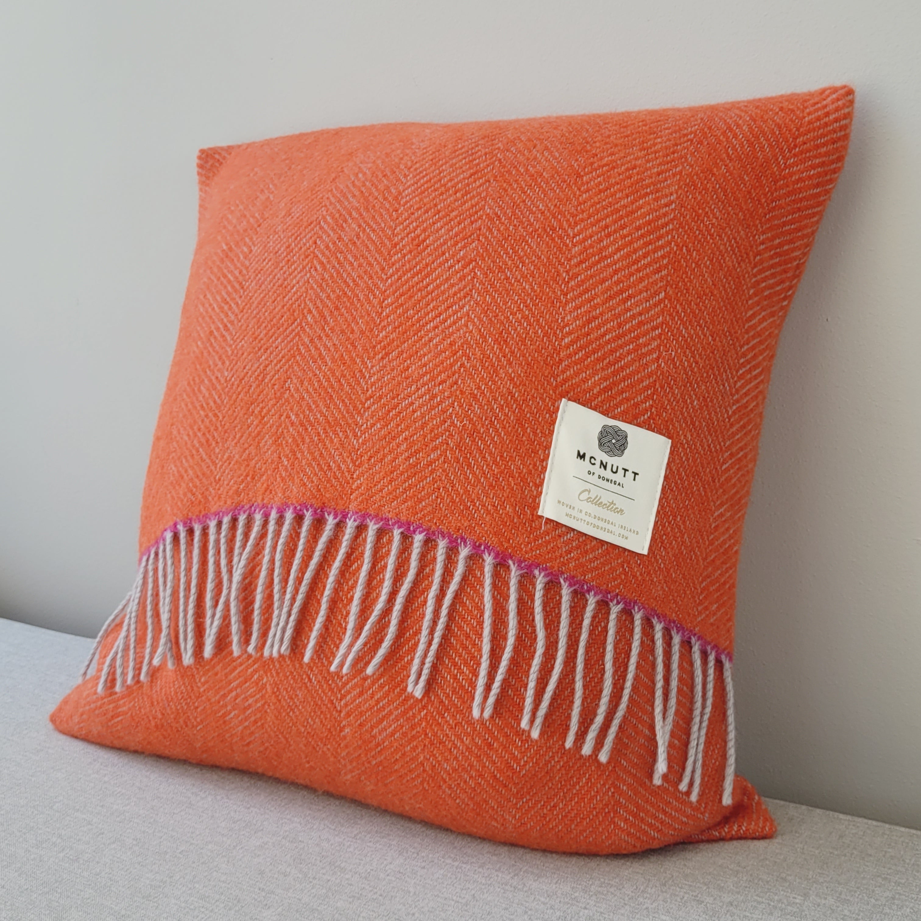 Coussin laine frangé UNI