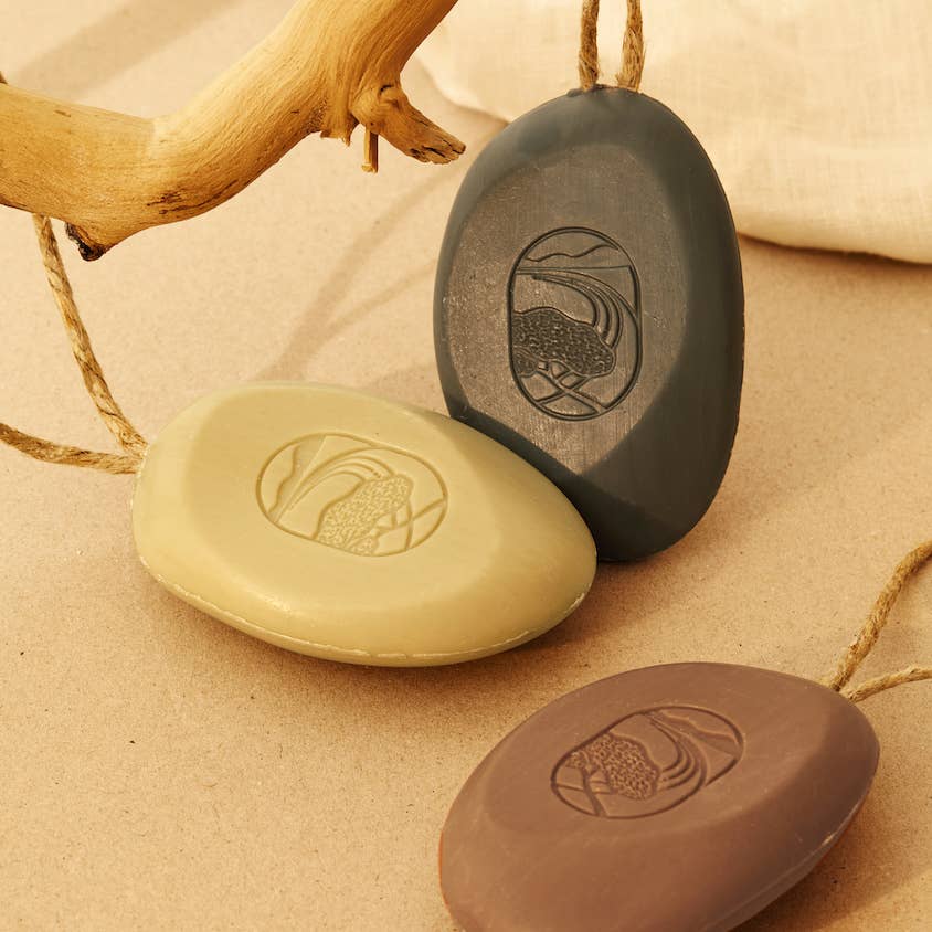 Savon Galet sur corde