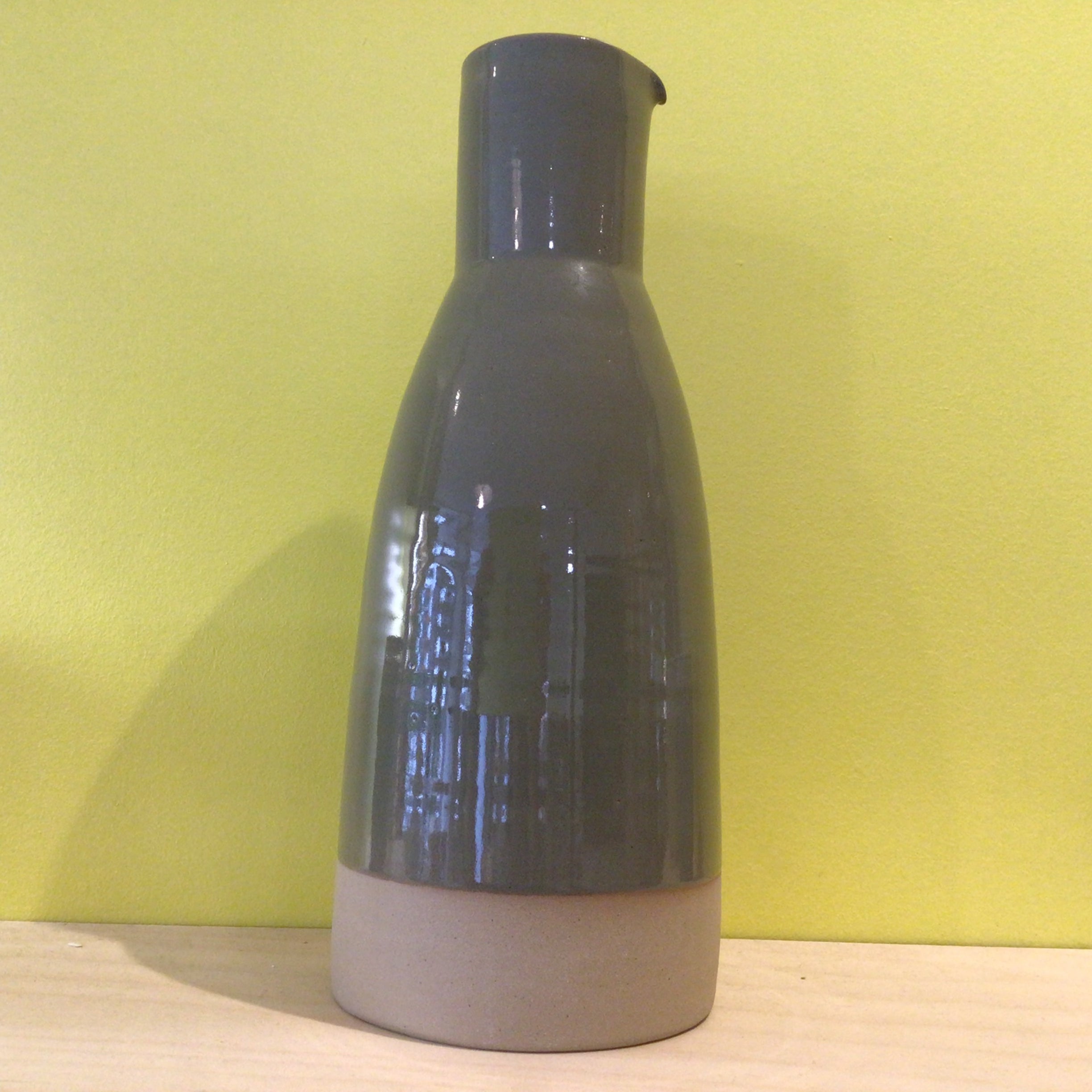 Carafe MAIKO Taupe (1L)