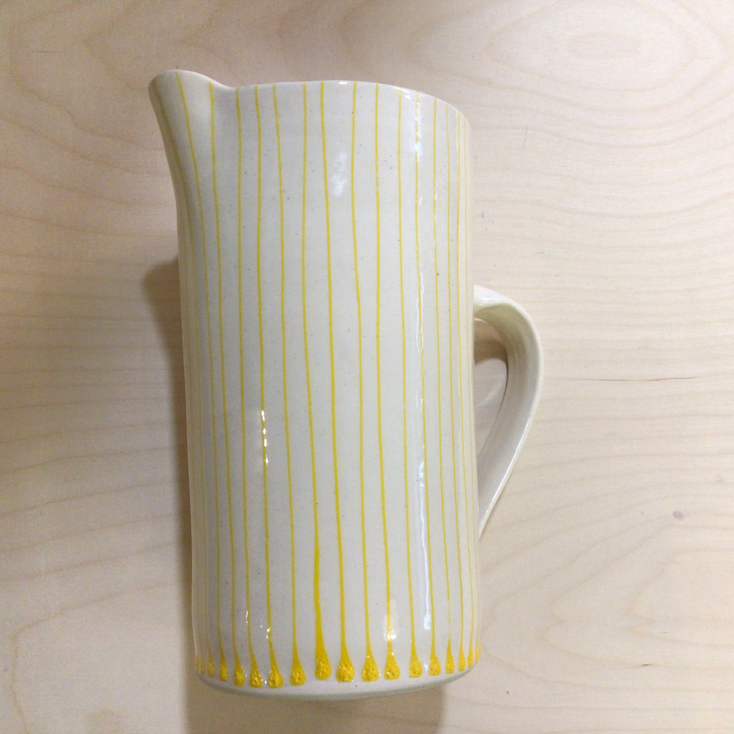 Vertical Lines jug