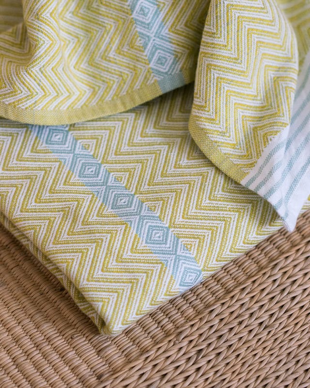 Tawulo bath towel