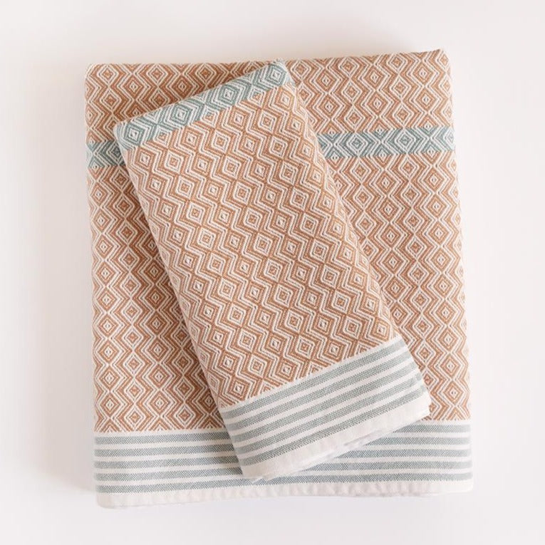 Itawuli bath towel