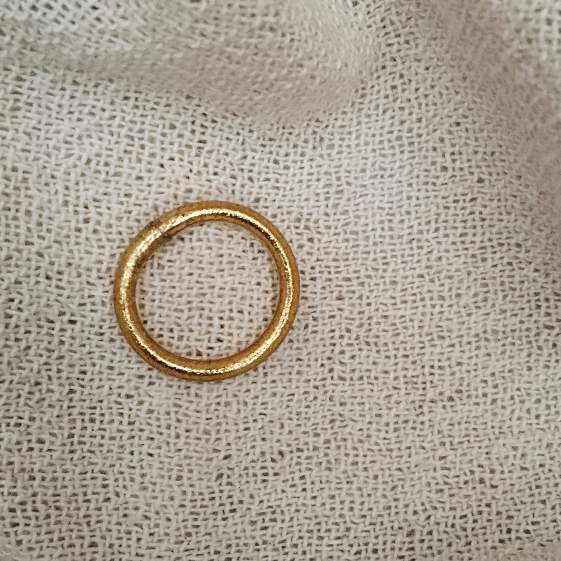 Gold / silver / copper Buddhist ring