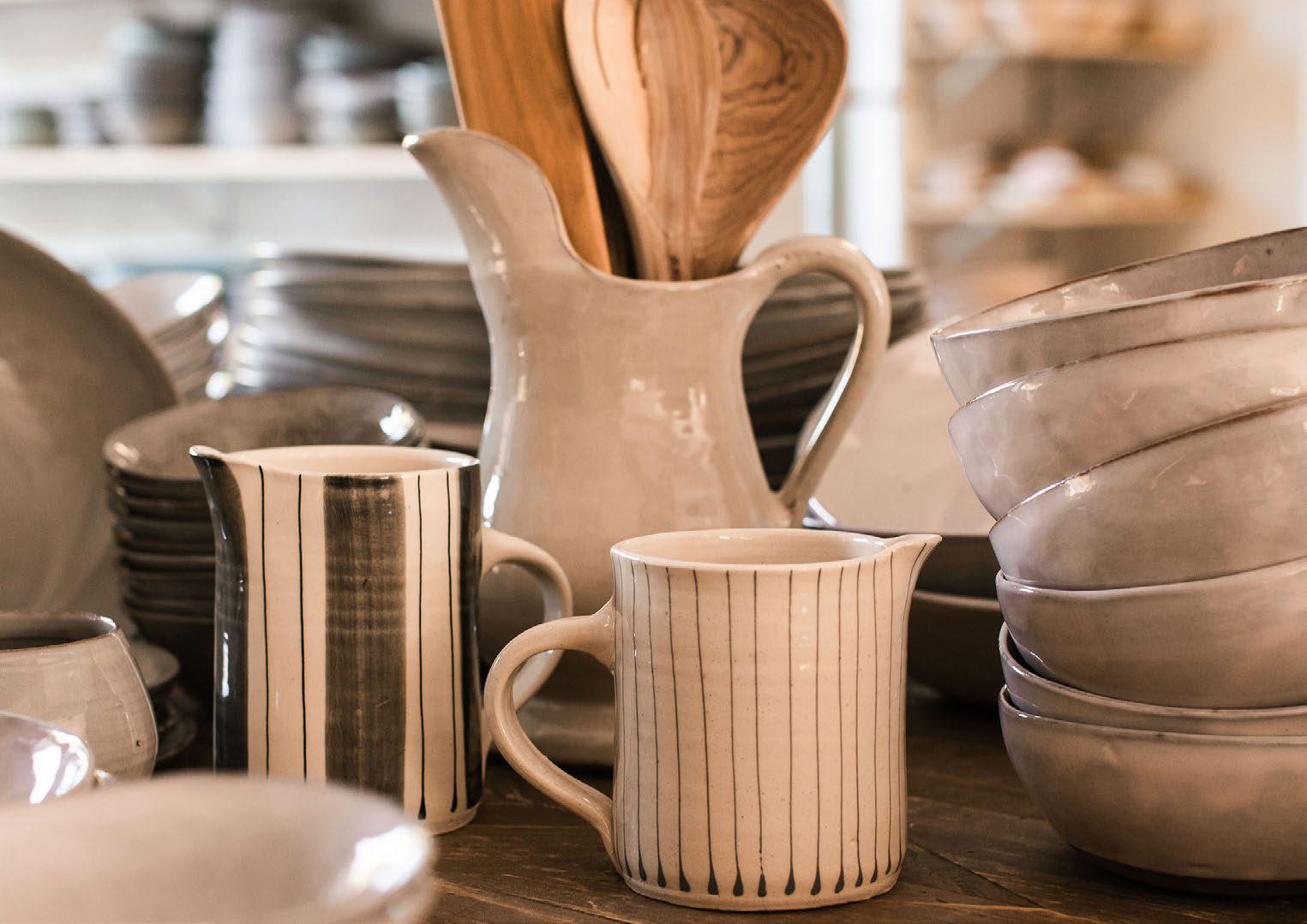 Vertical Lines jug