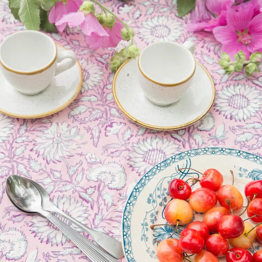 Nappe fleurie CARLA - Rose/Blanc