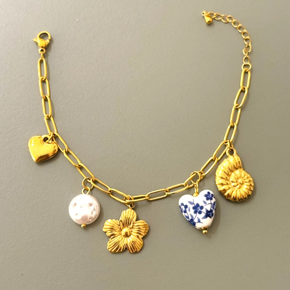 Bracelet  &quot;Charms&quot;