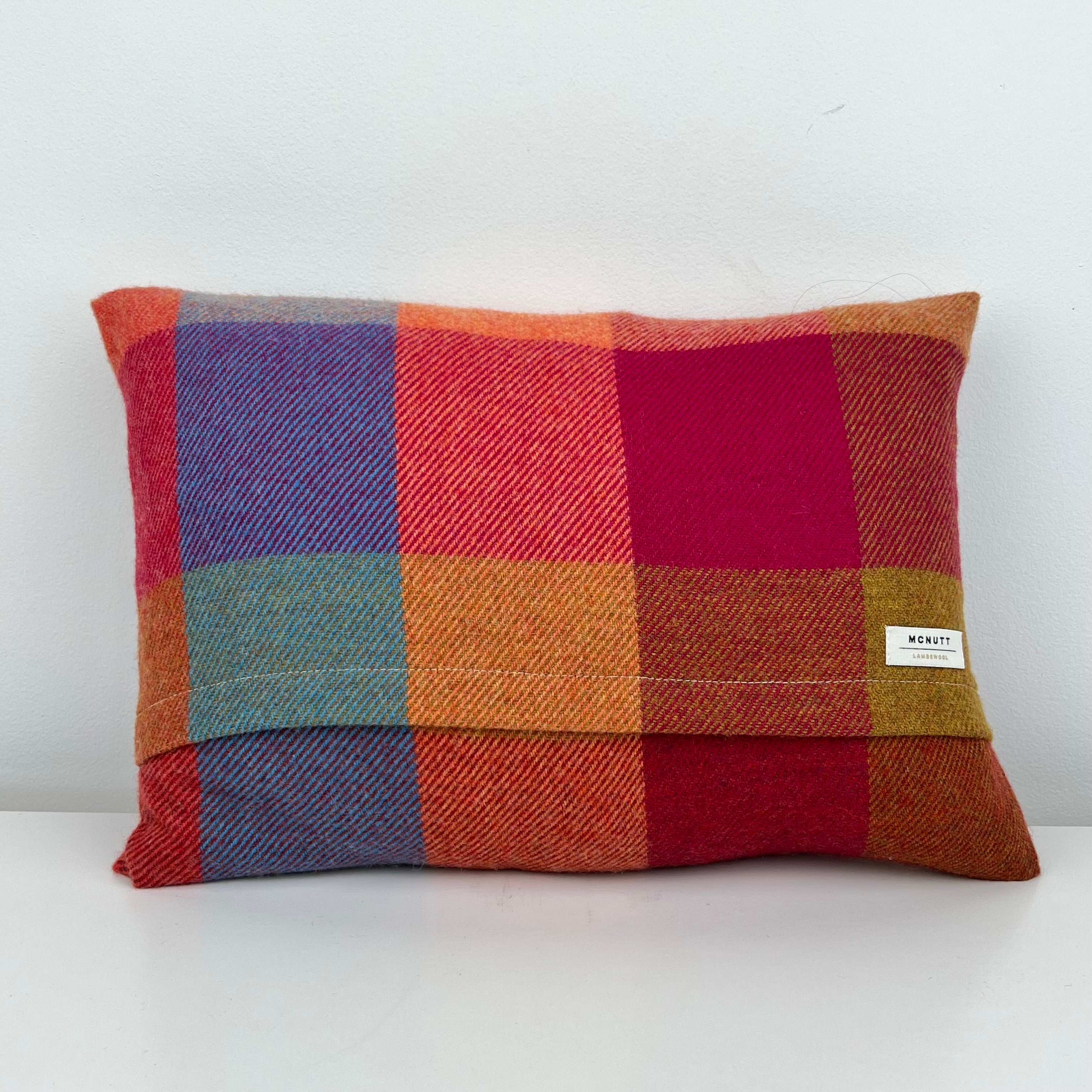 Coussin lambswool CARREAUX