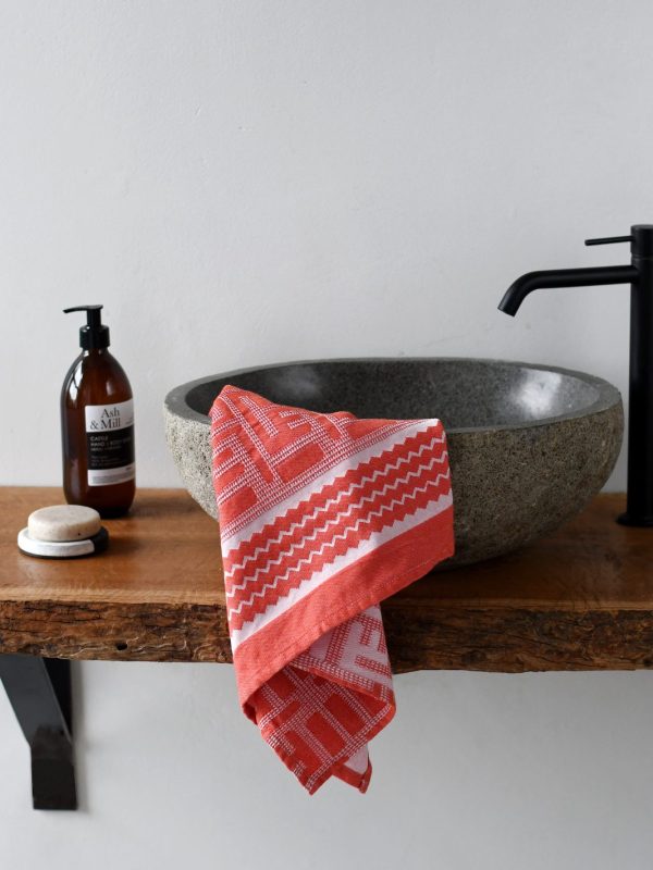 Tawulo bath towel