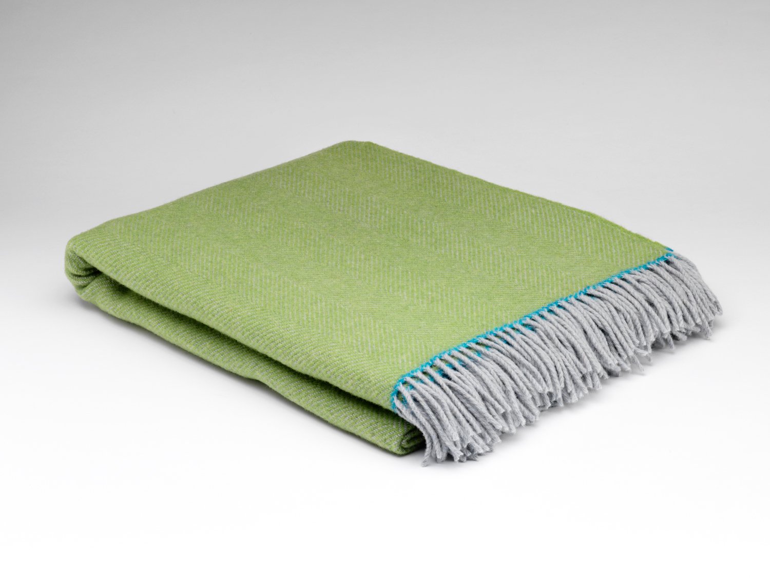  Collection turquoise throw