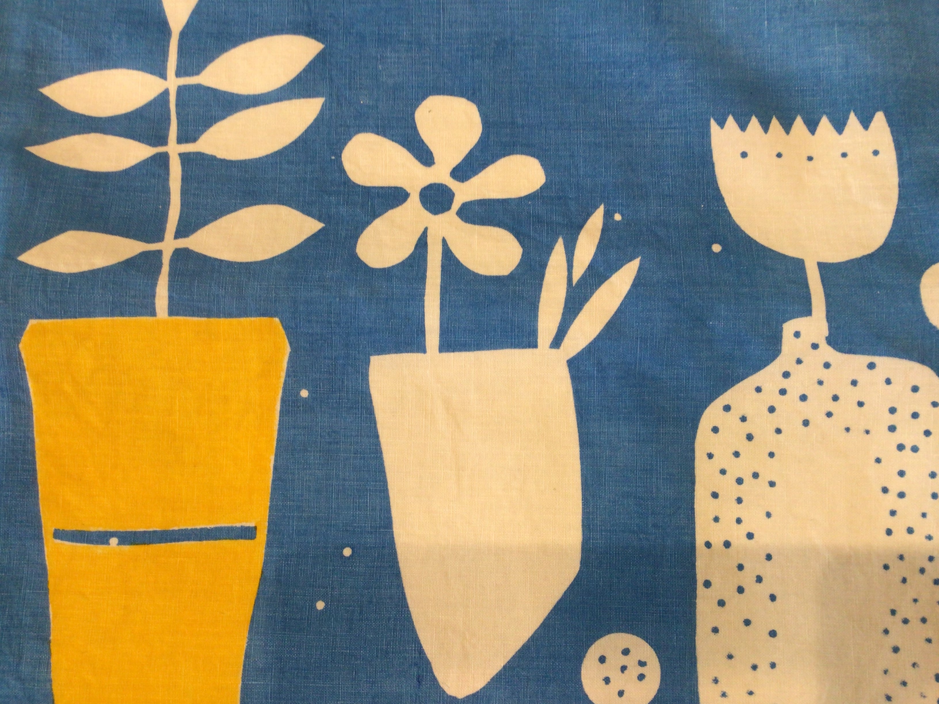 Screen-printed cushions (square)