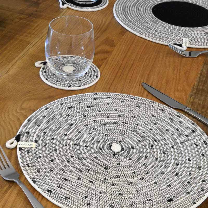 Round rope placemat